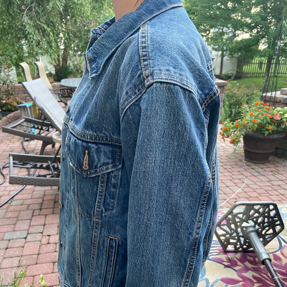 Levi’s Denim Jacket - Picture 2 of 5